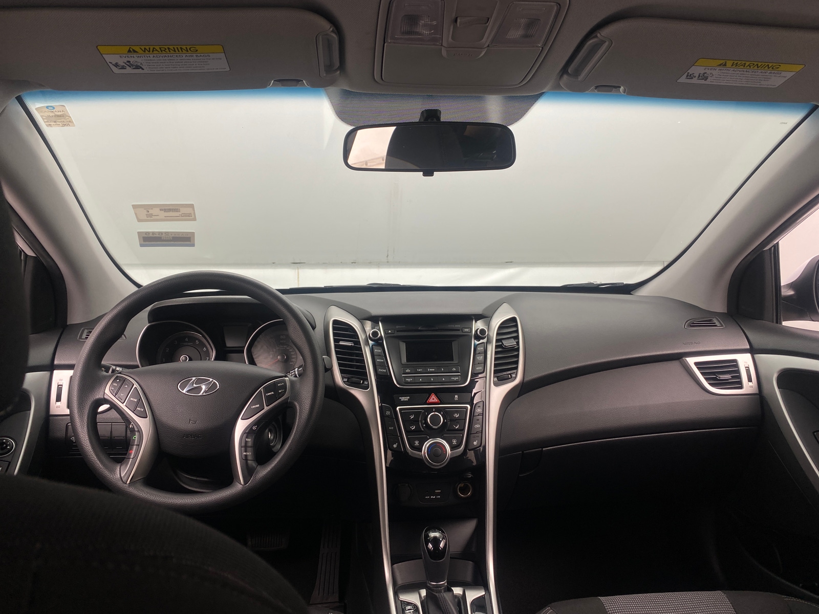 Thumbnail: 2016 Hyundai Elantra - 3