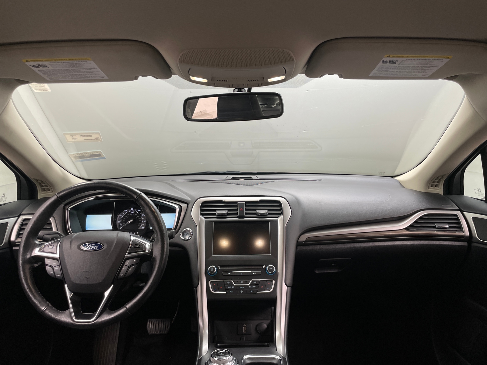 Thumbnail: 2017 Ford Fusion - 3