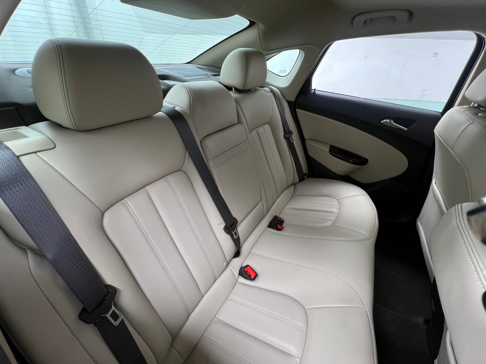 Thumbnail: 2016 Buick Verano - 5