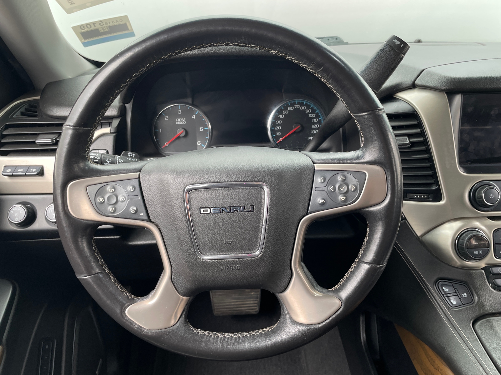 Thumbnail: 2020 GMC Yukon XL - 4