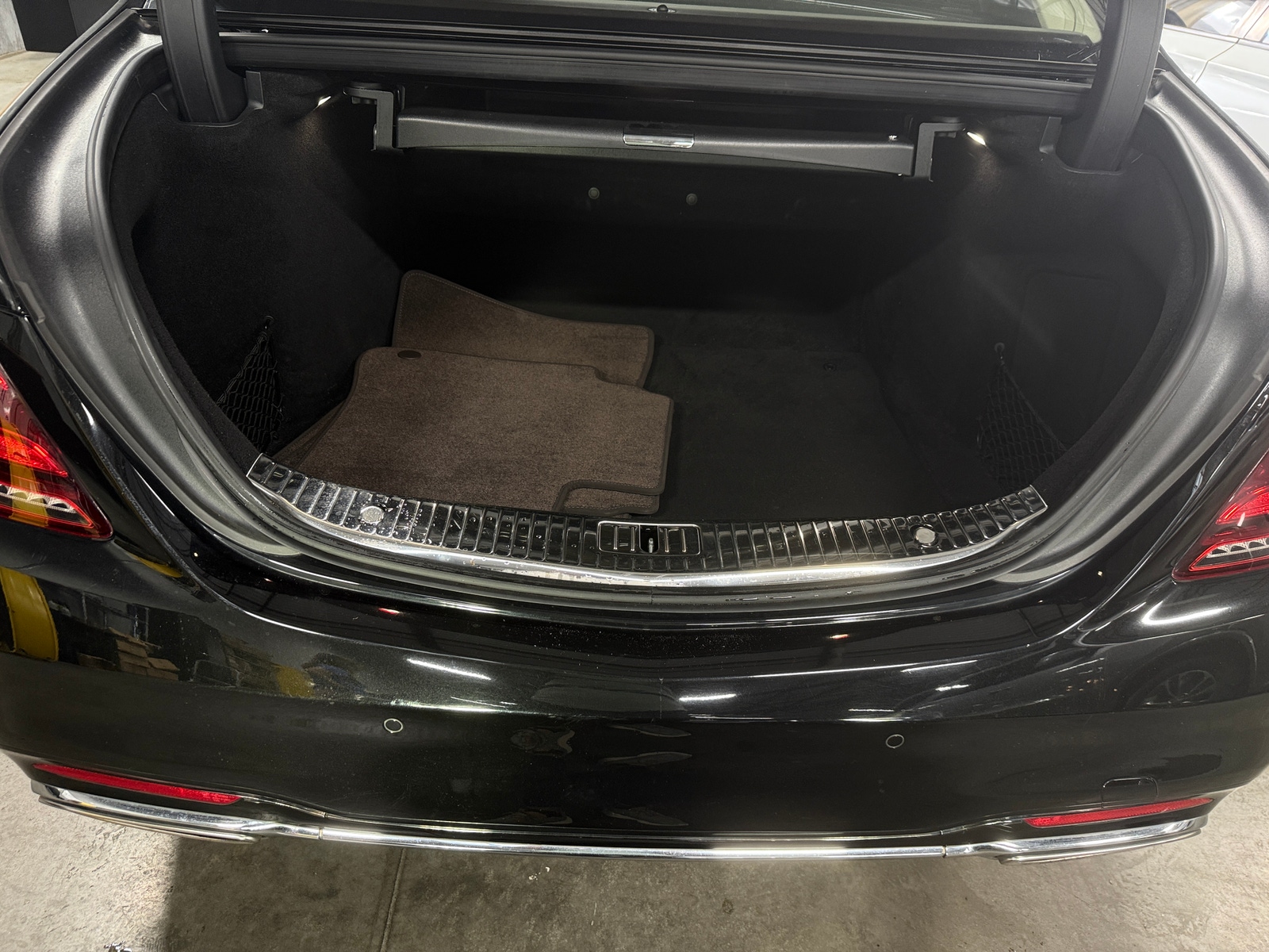 Thumbnail: 2019 Mercedes-Benz S-Class - 6
