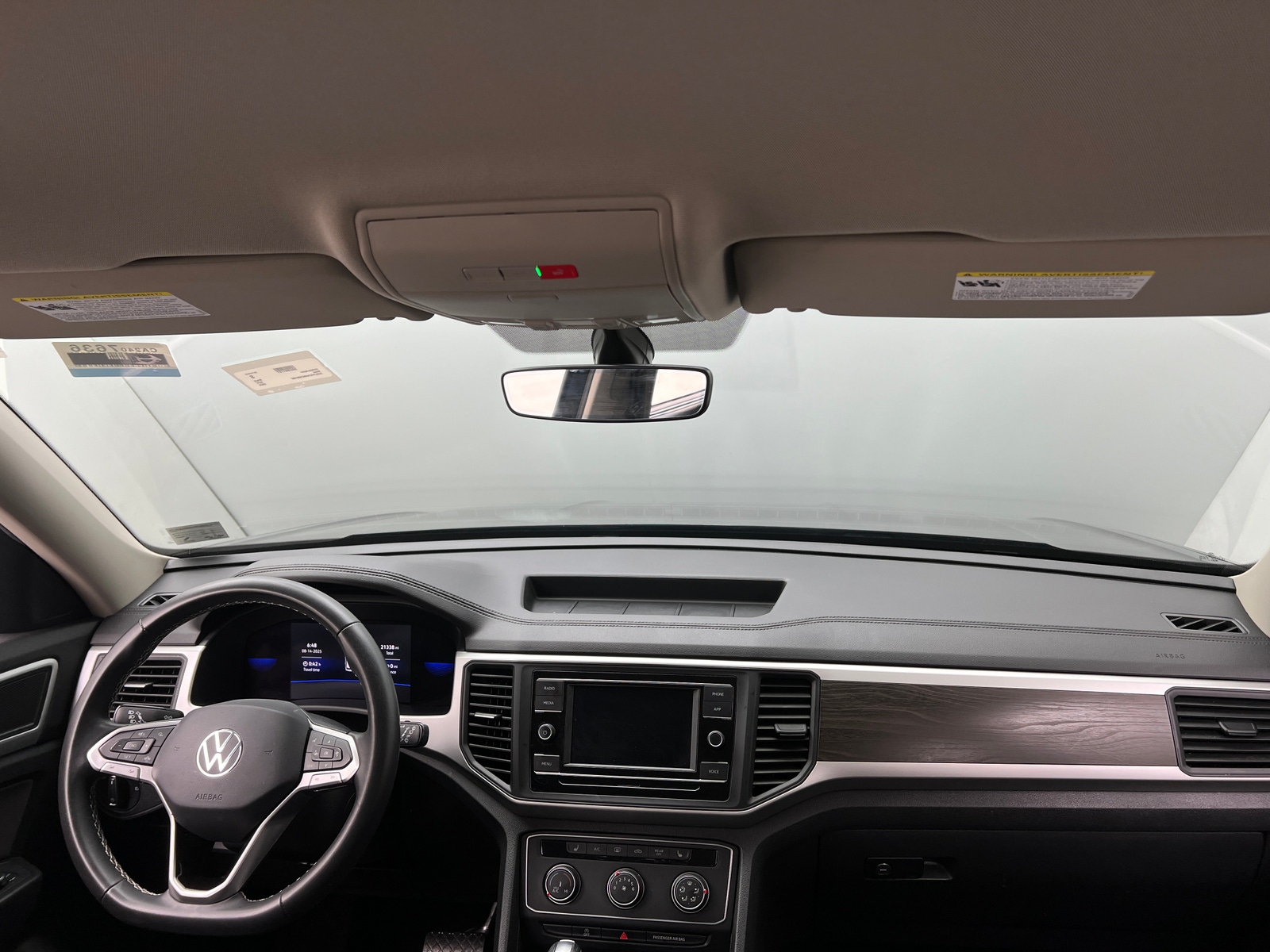 Thumbnail: 2022 Volkswagen Atlas - 2