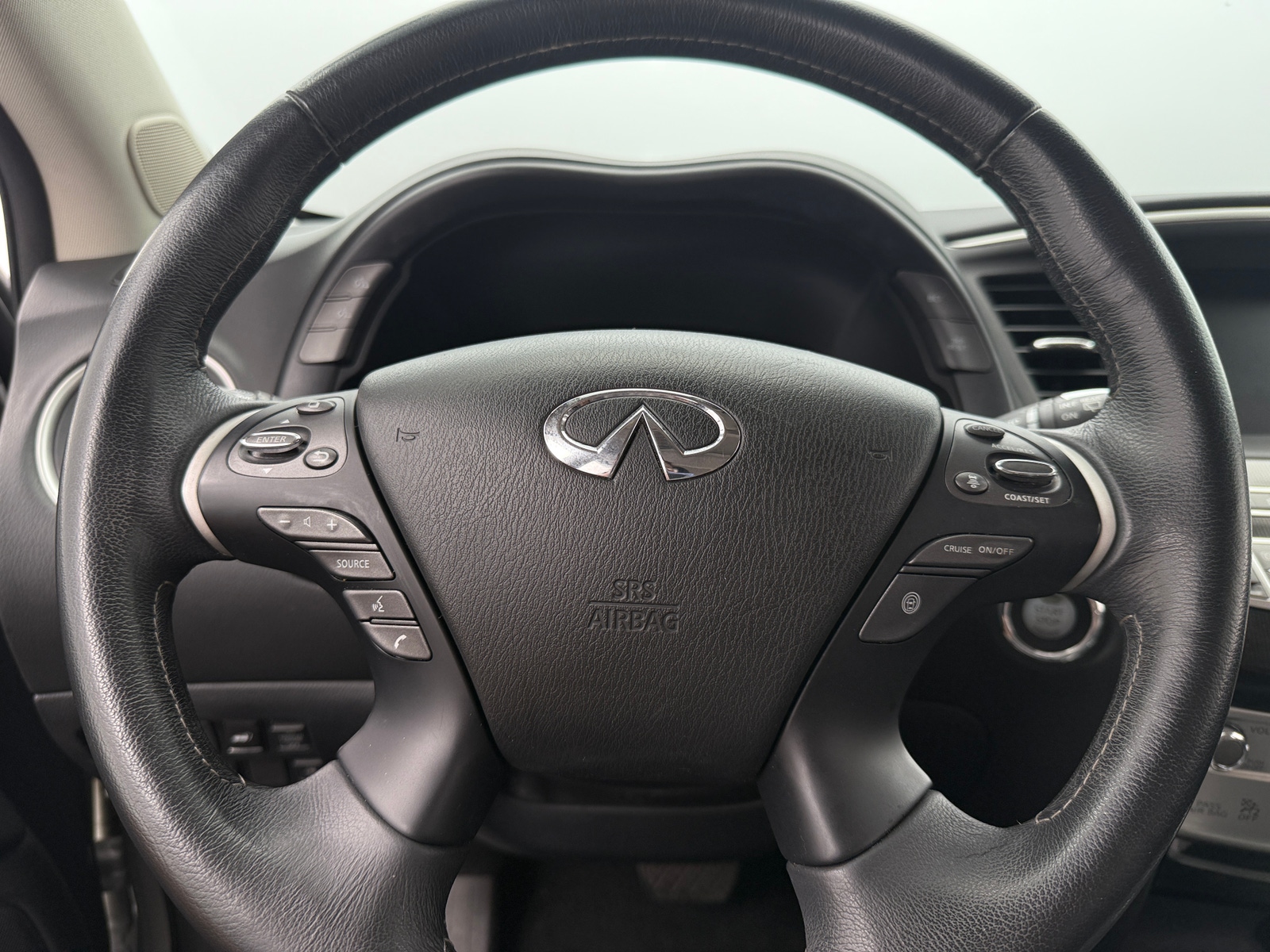 Thumbnail: 2017 INFINITI QX60 - 4