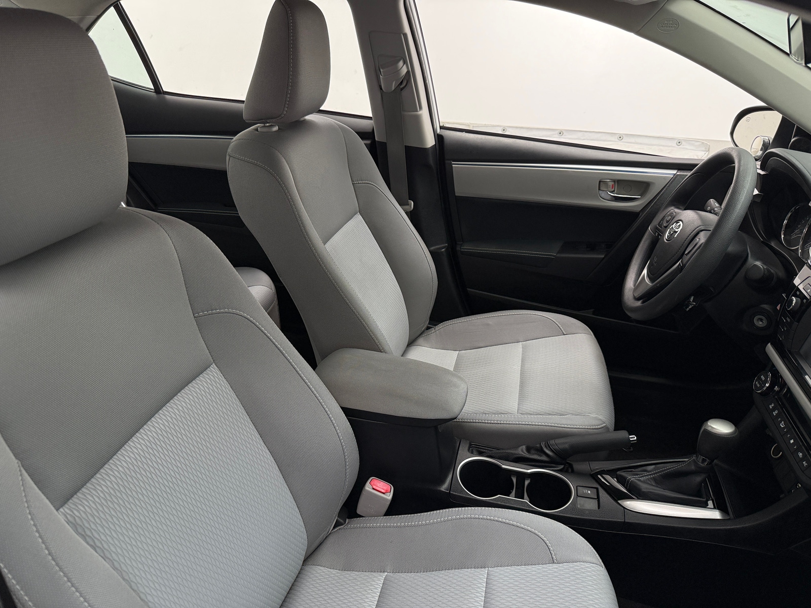 Thumbnail: 2016 Toyota Corolla - 2