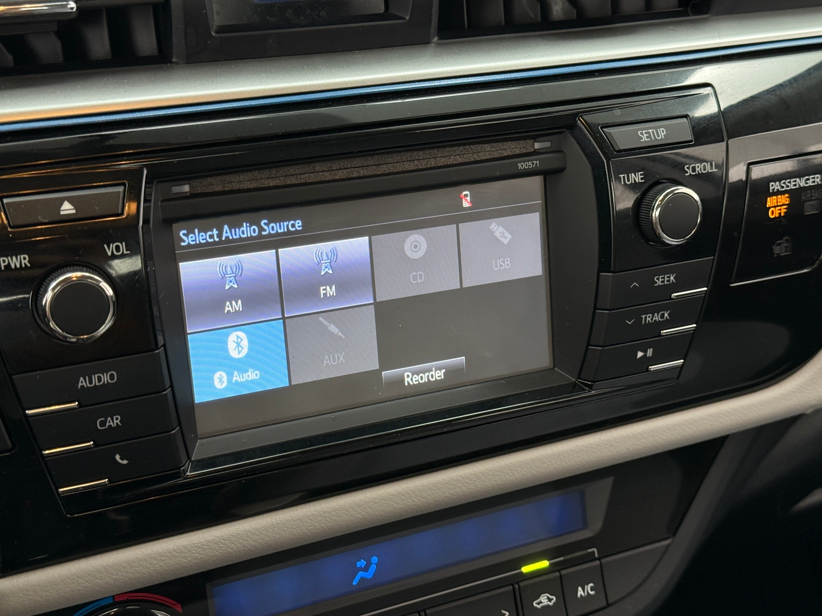 Thumbnail: 2016 Toyota Corolla - 4