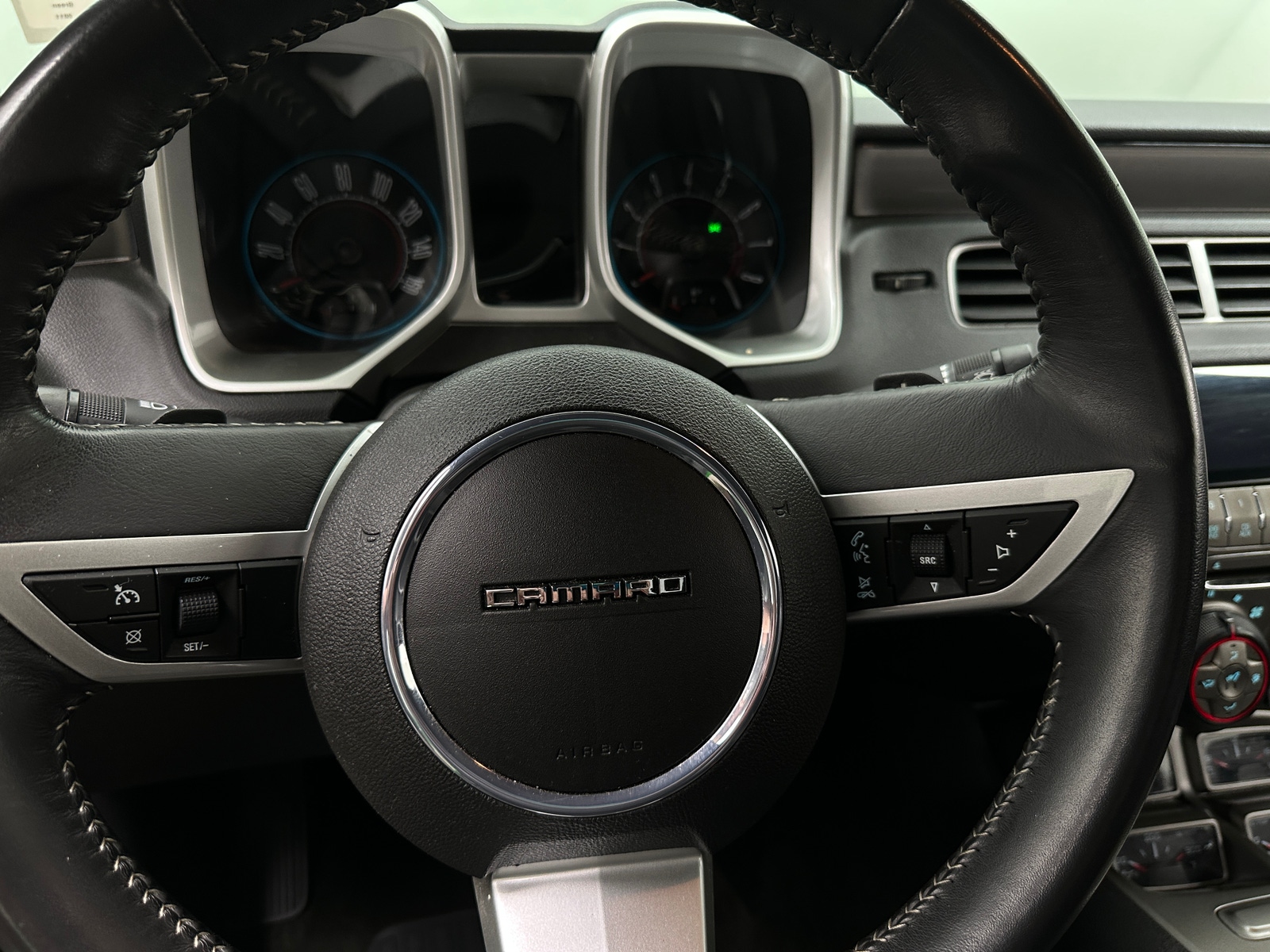 Thumbnail: 2011 Chevrolet Camaro - 3