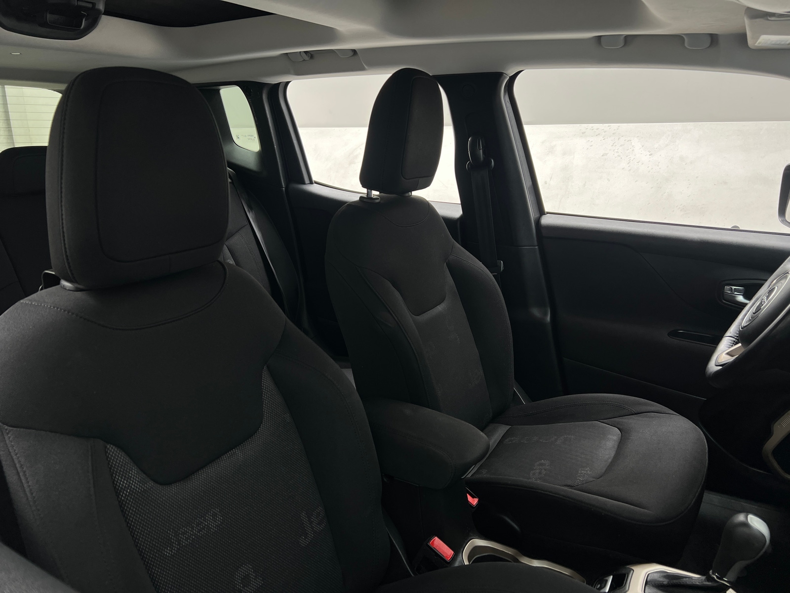 Thumbnail: 2017 Jeep Renegade - 2