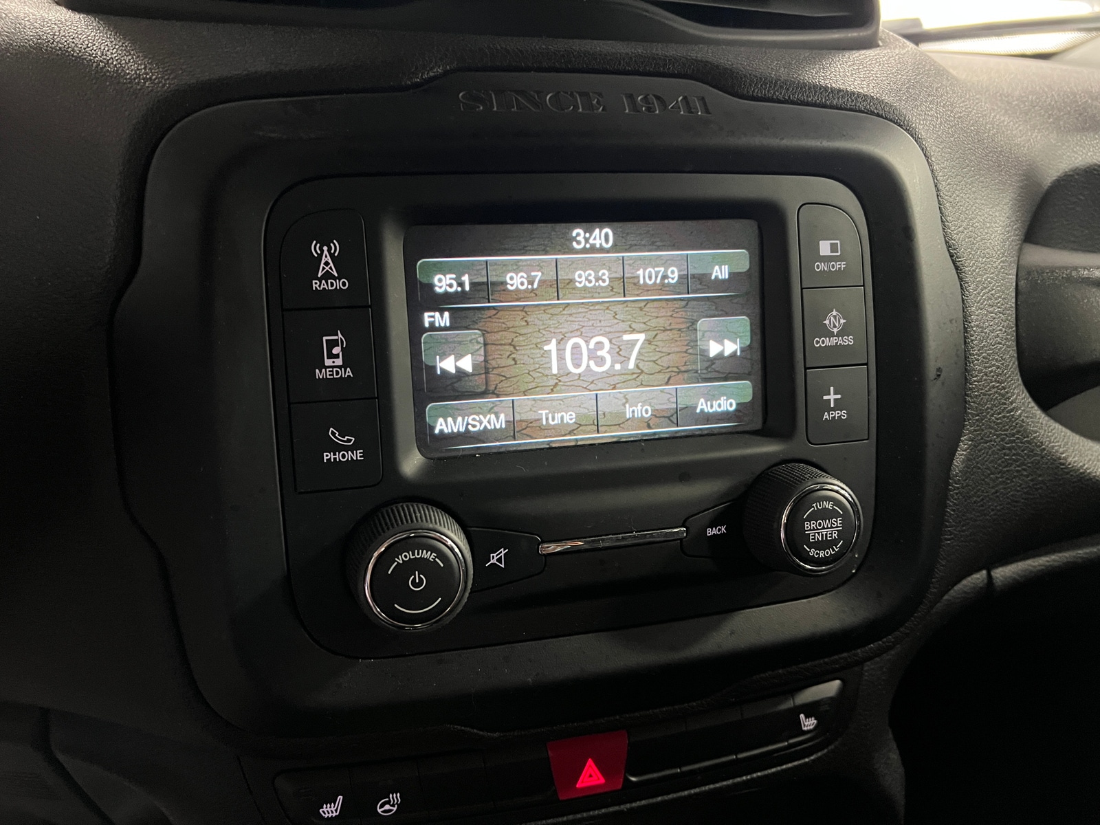 Thumbnail: 2017 Jeep Renegade - 4