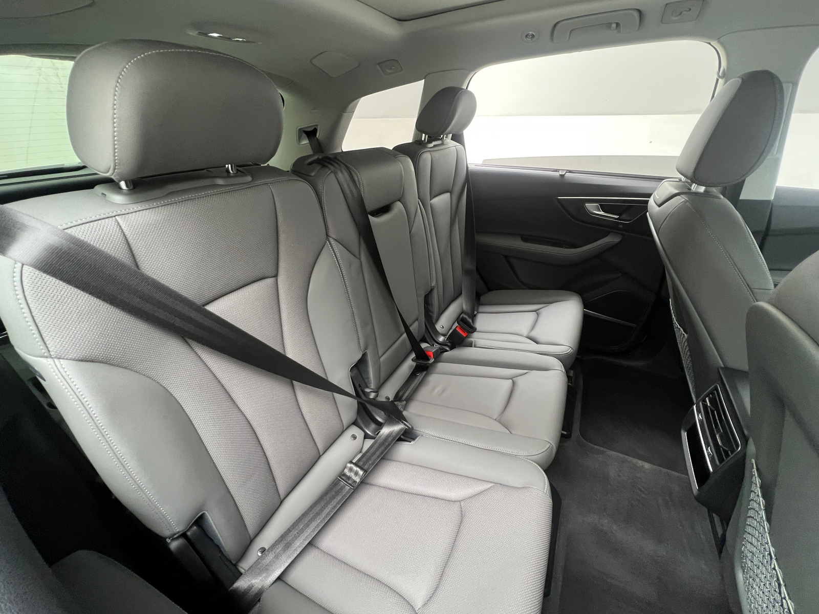 Thumbnail: 2025 Audi Q7 - 5