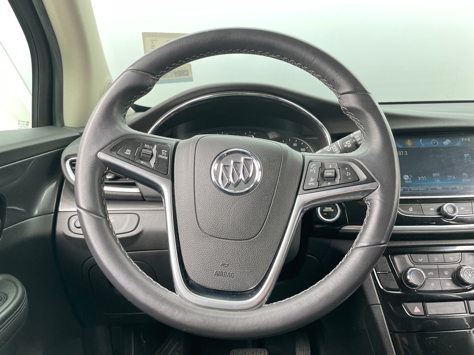 Thumbnail: 2019 Buick Encore - 4