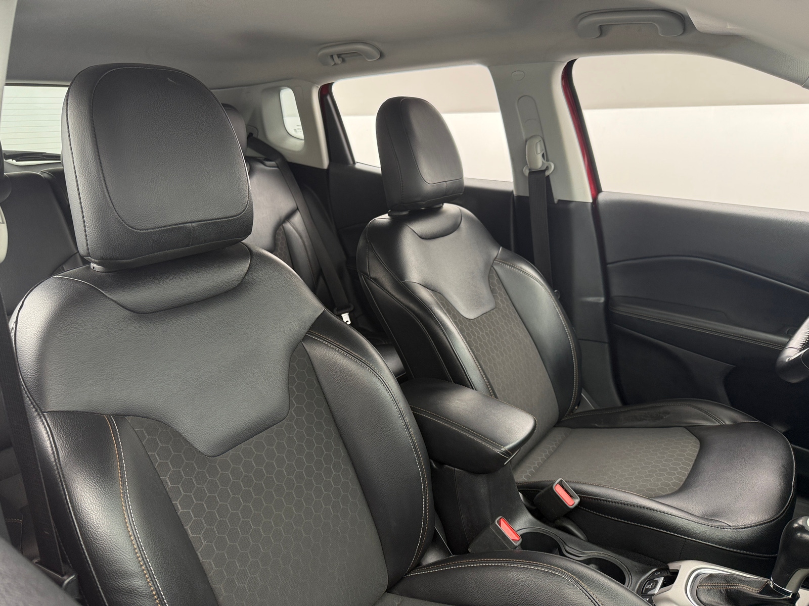 Thumbnail: 2018 Jeep Compass - 2