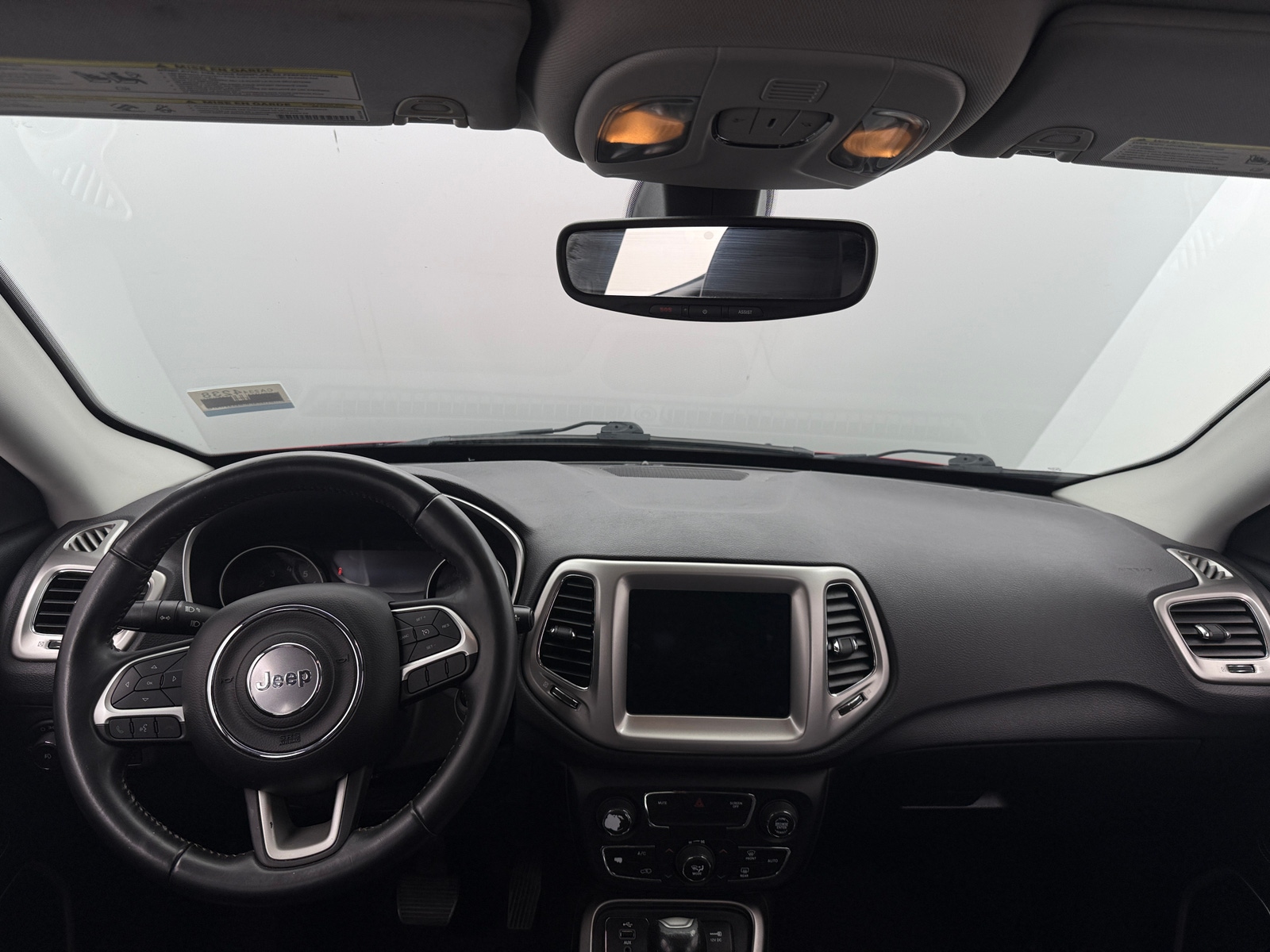 Thumbnail: 2018 Jeep Compass - 3