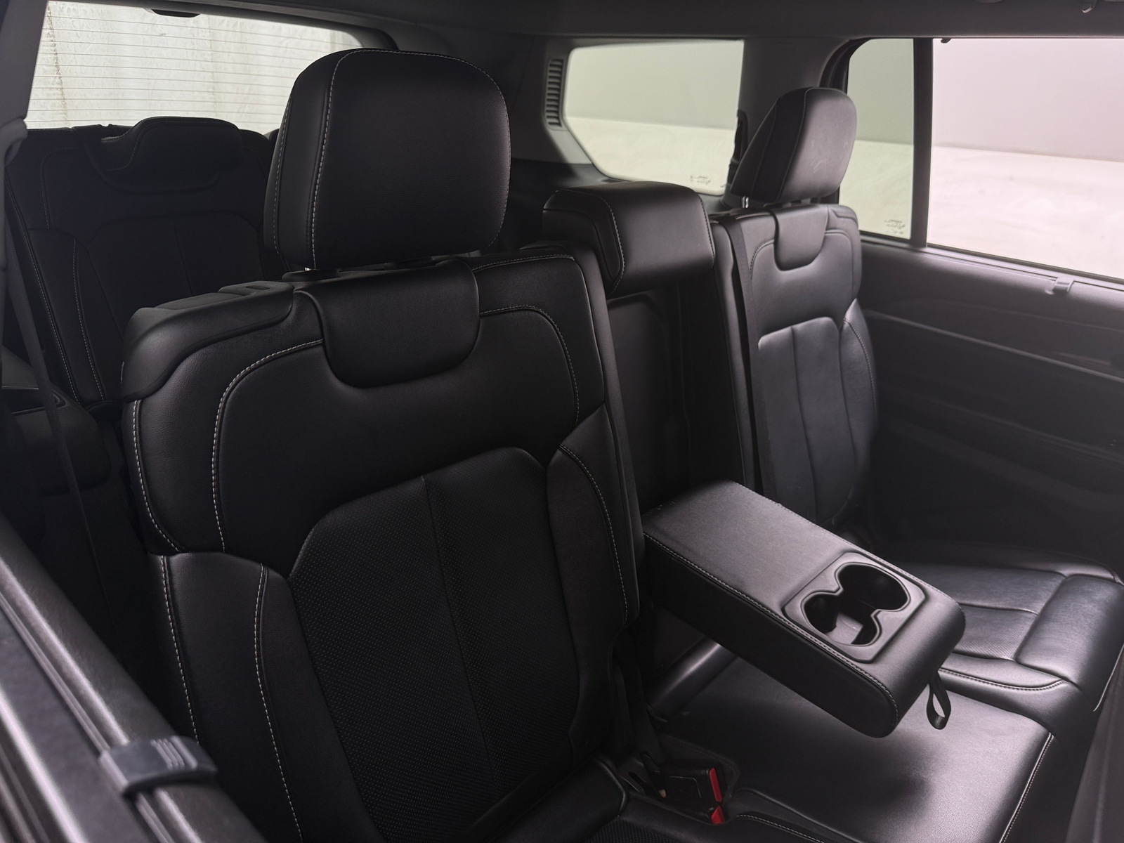 Thumbnail: 2023 Jeep Grand Cherokee L - 5