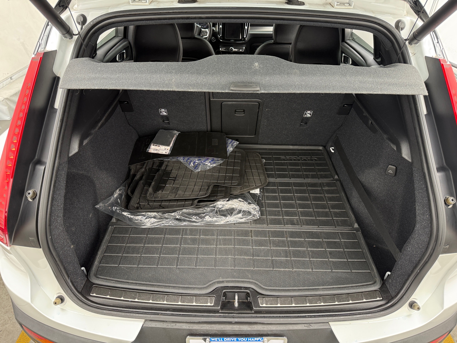 Thumbnail: 2019 Volvo XC40 - 6