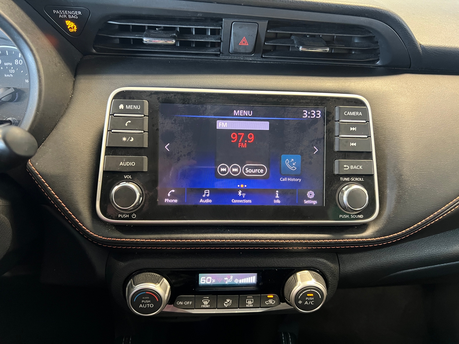 Thumbnail: 2018 Nissan Kicks - 4