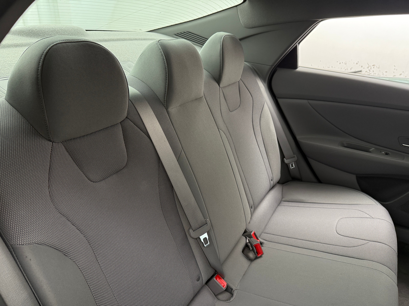 Thumbnail: 2022 Hyundai Elantra - 6