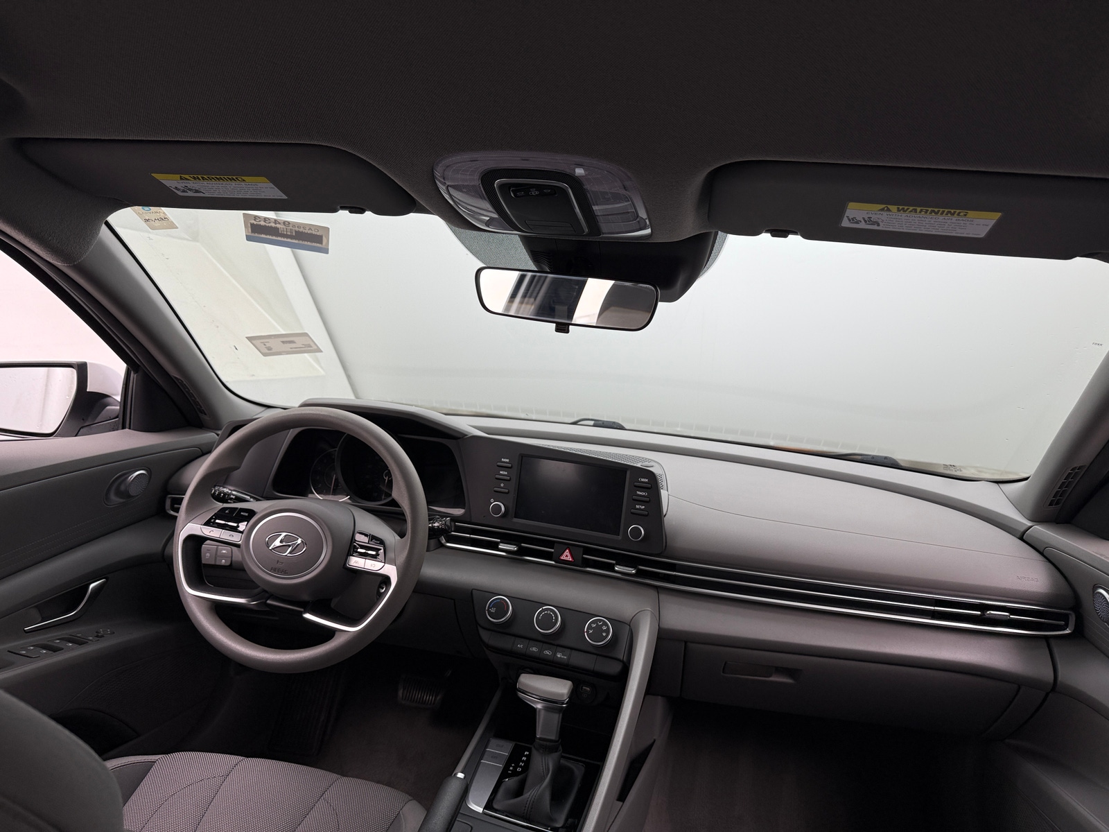 Thumbnail: 2022 Hyundai Elantra - 3