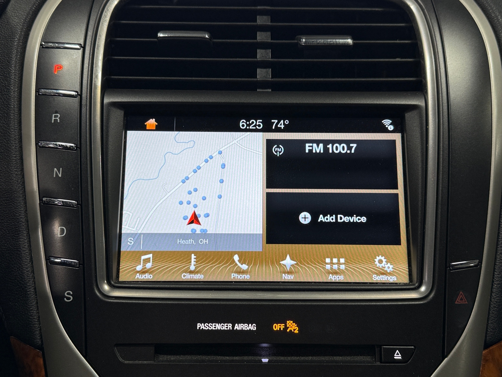 Thumbnail: 2017 Lincoln MKX - 3