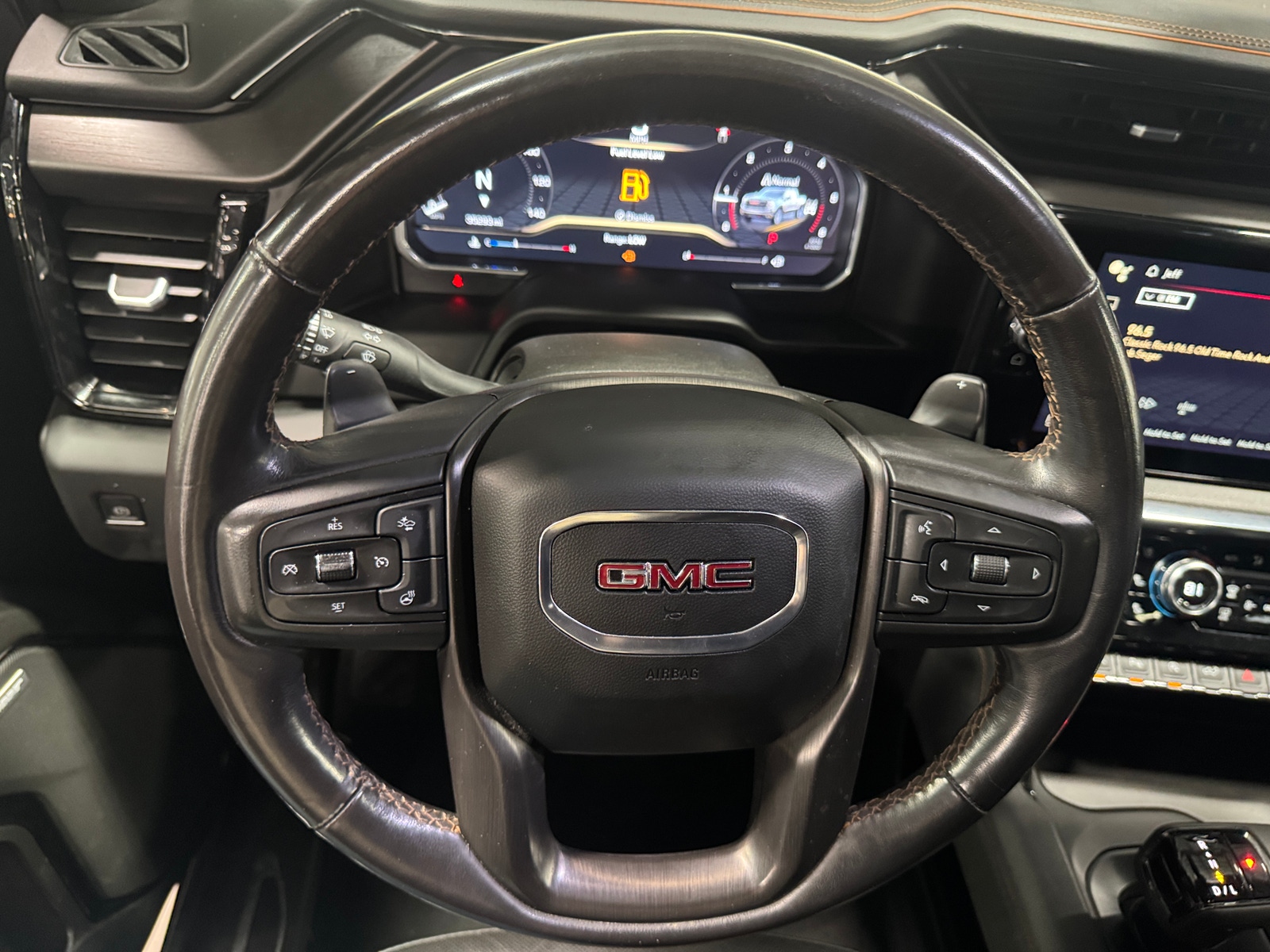 Thumbnail: 2023 GMC Sierra 1500 - 4