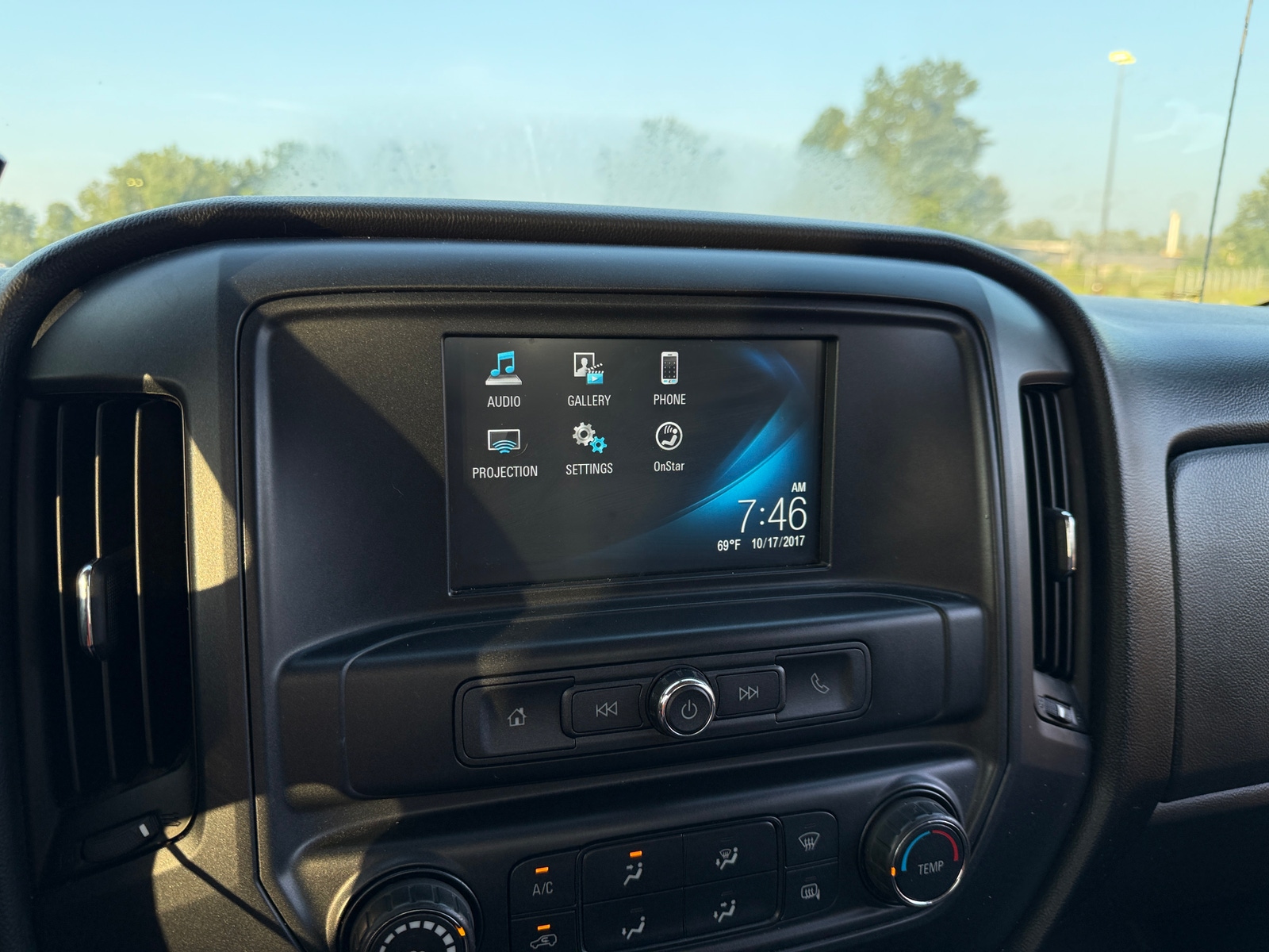Thumbnail: 2016 Chevrolet Silverado 2500 - 4