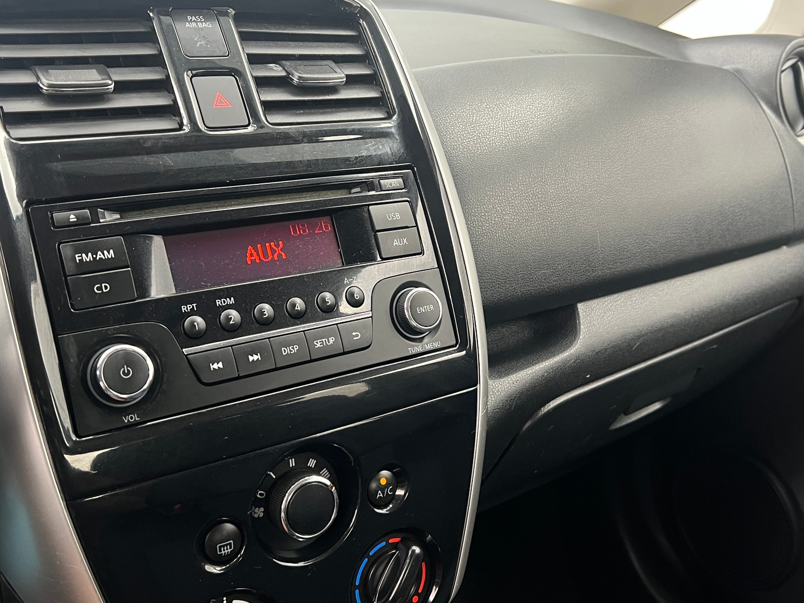Thumbnail: 2015 Nissan Versa - 4