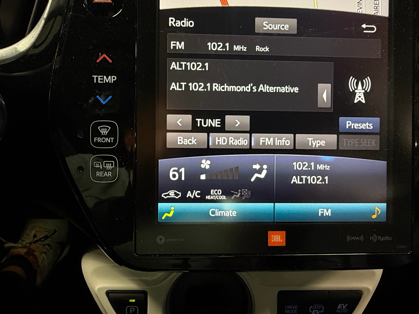 Thumbnail: 2019 Toyota Prius Prime - 3
