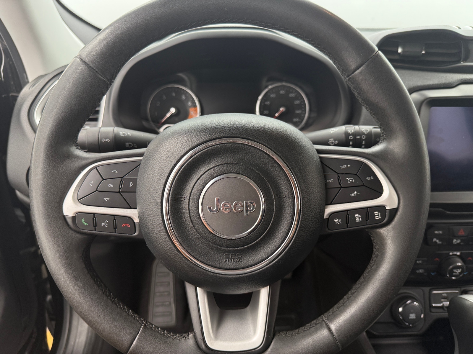 Thumbnail: 2021 Jeep Renegade - 5