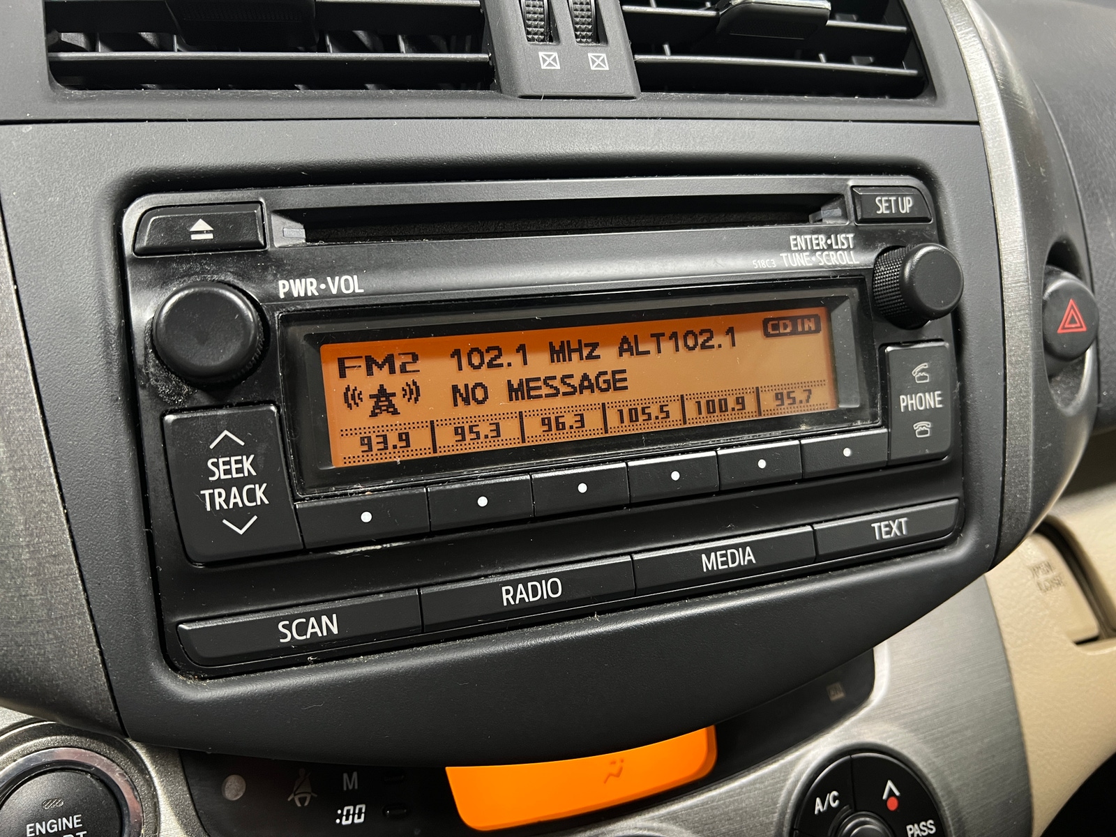 Thumbnail: 2012 Toyota RAV4 - 4