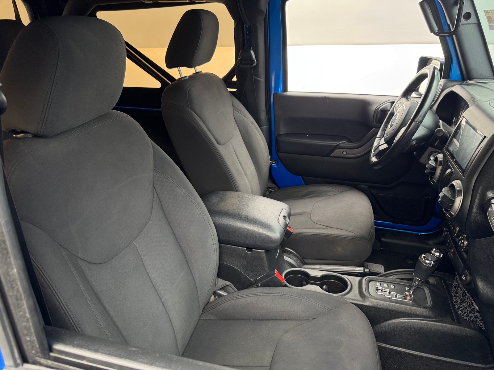 Thumbnail: 2016 Jeep Wrangler - 2