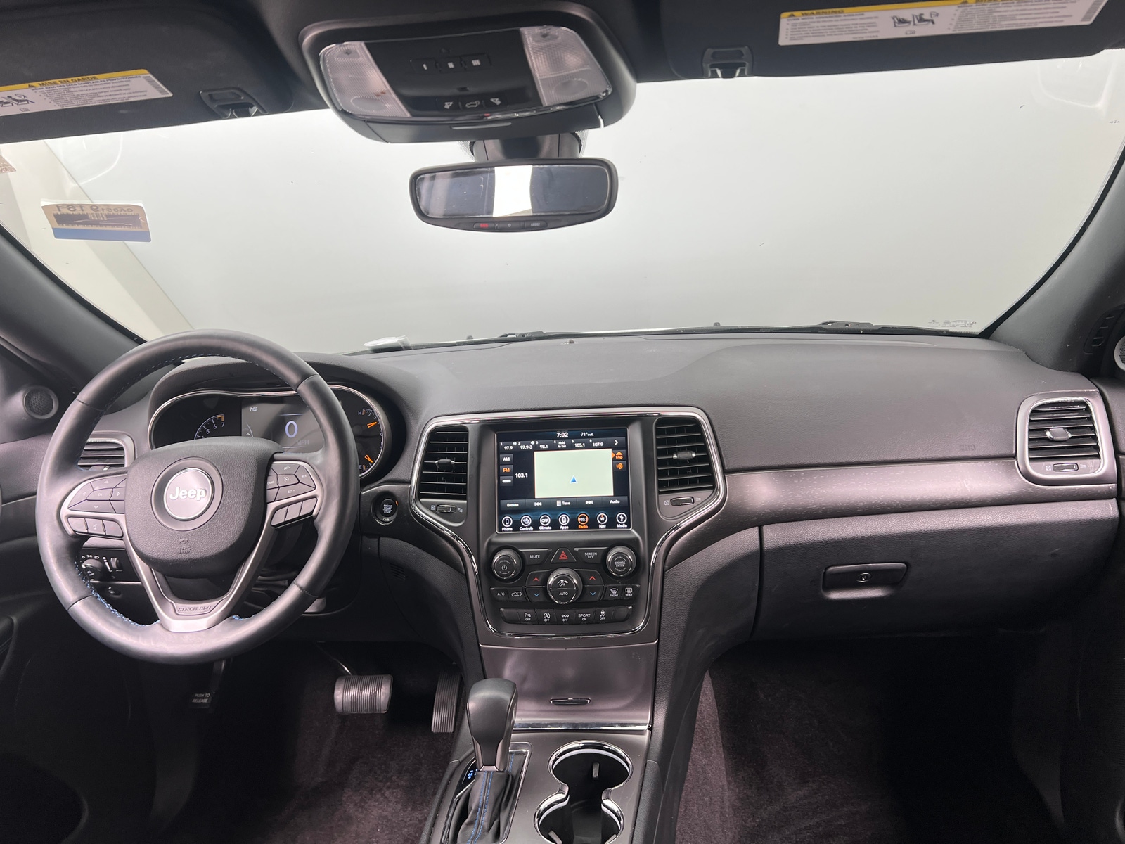 Thumbnail: 2018 Jeep Grand Cherokee - 3