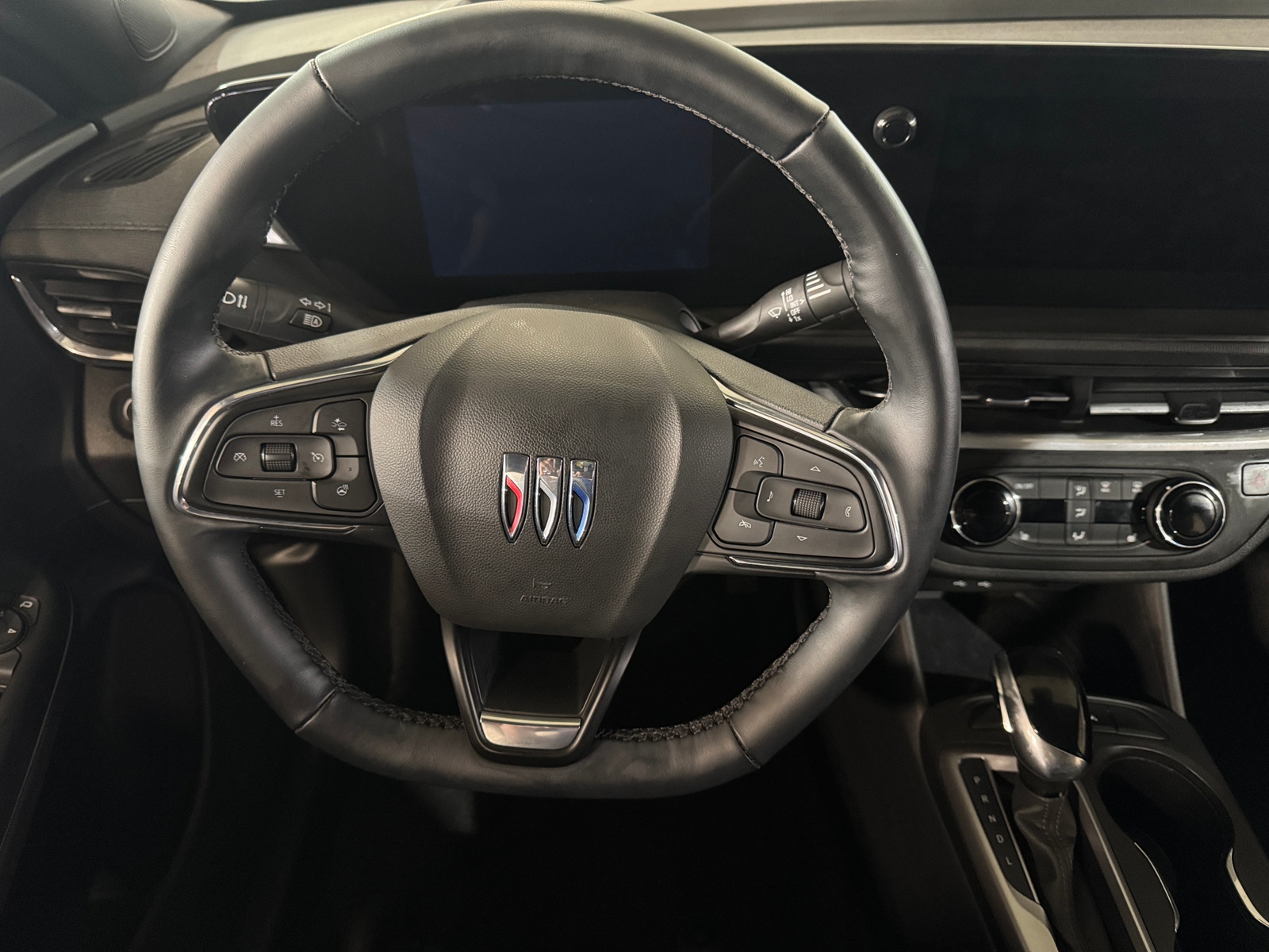 Thumbnail: 2024 Buick Envista - 5