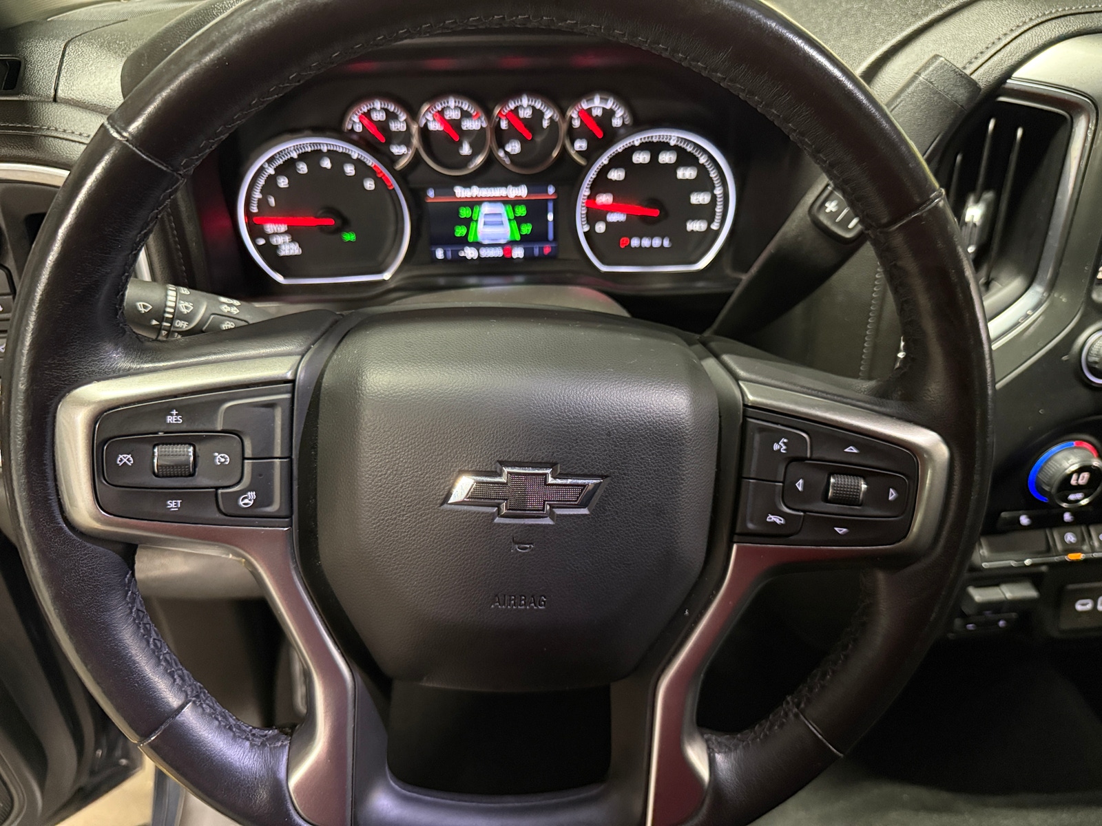Thumbnail: 2021 Chevrolet Silverado 1500 - 5