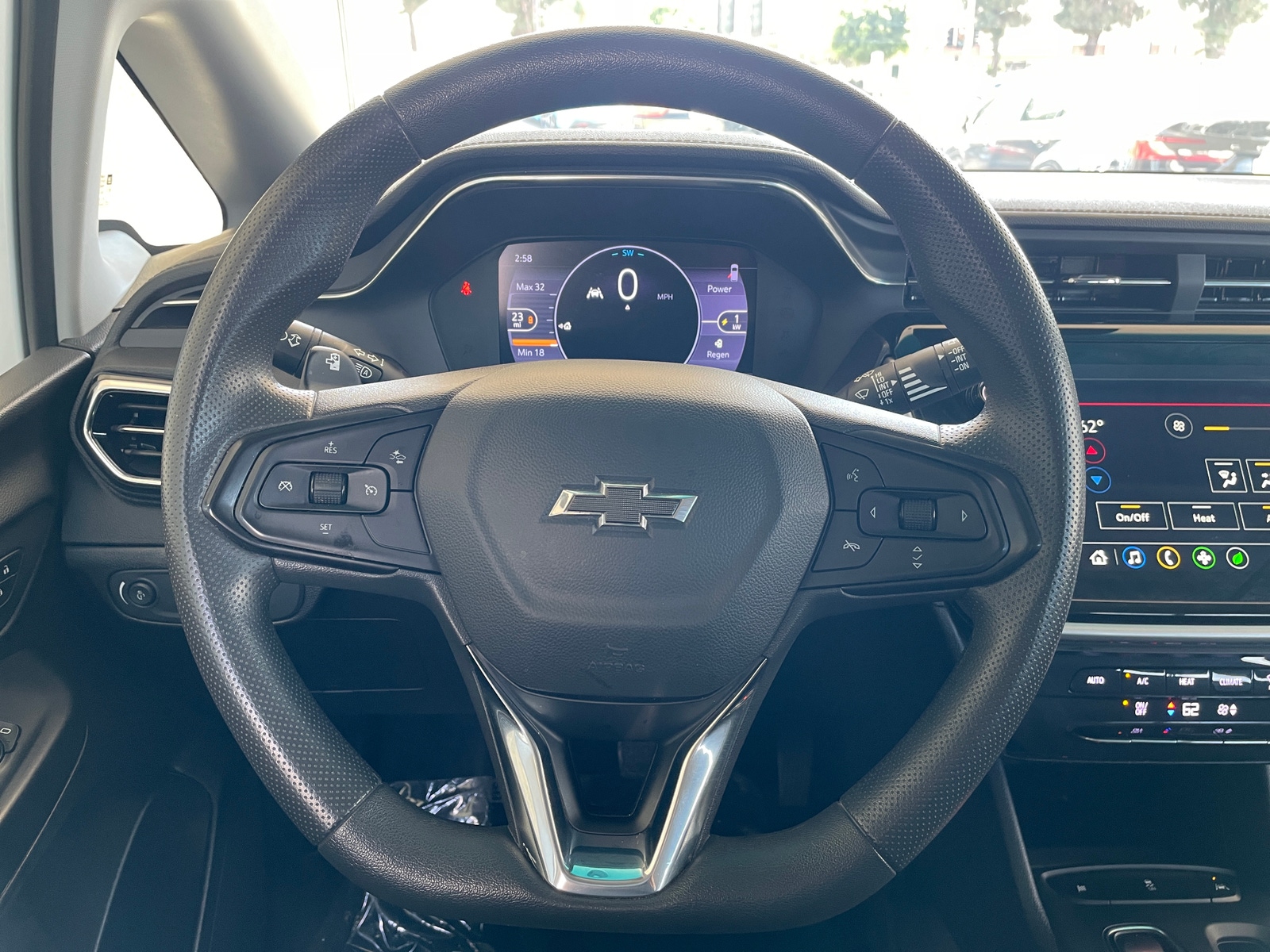 Thumbnail: 2023 Chevrolet Bolt EV - 5