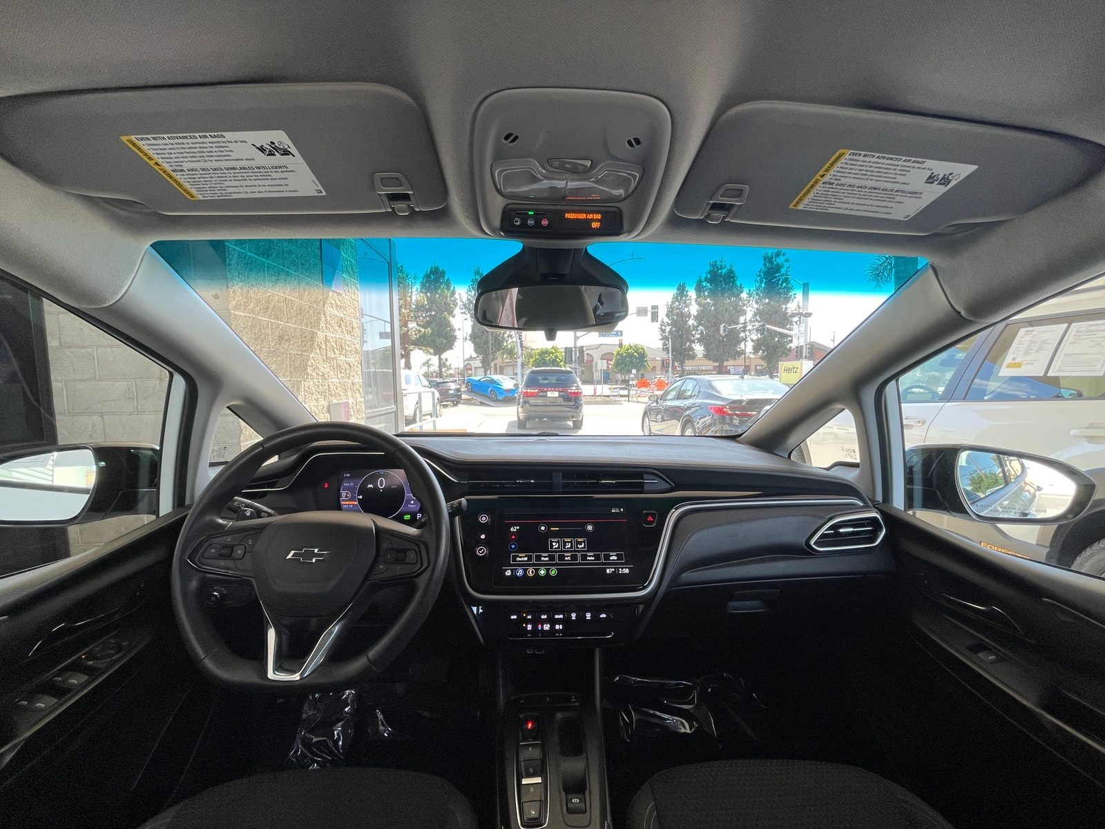 Thumbnail: 2023 Chevrolet Bolt EV - 3