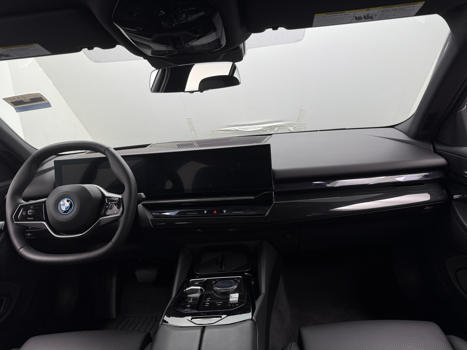 Thumbnail: 2025 BMW i5 - 3