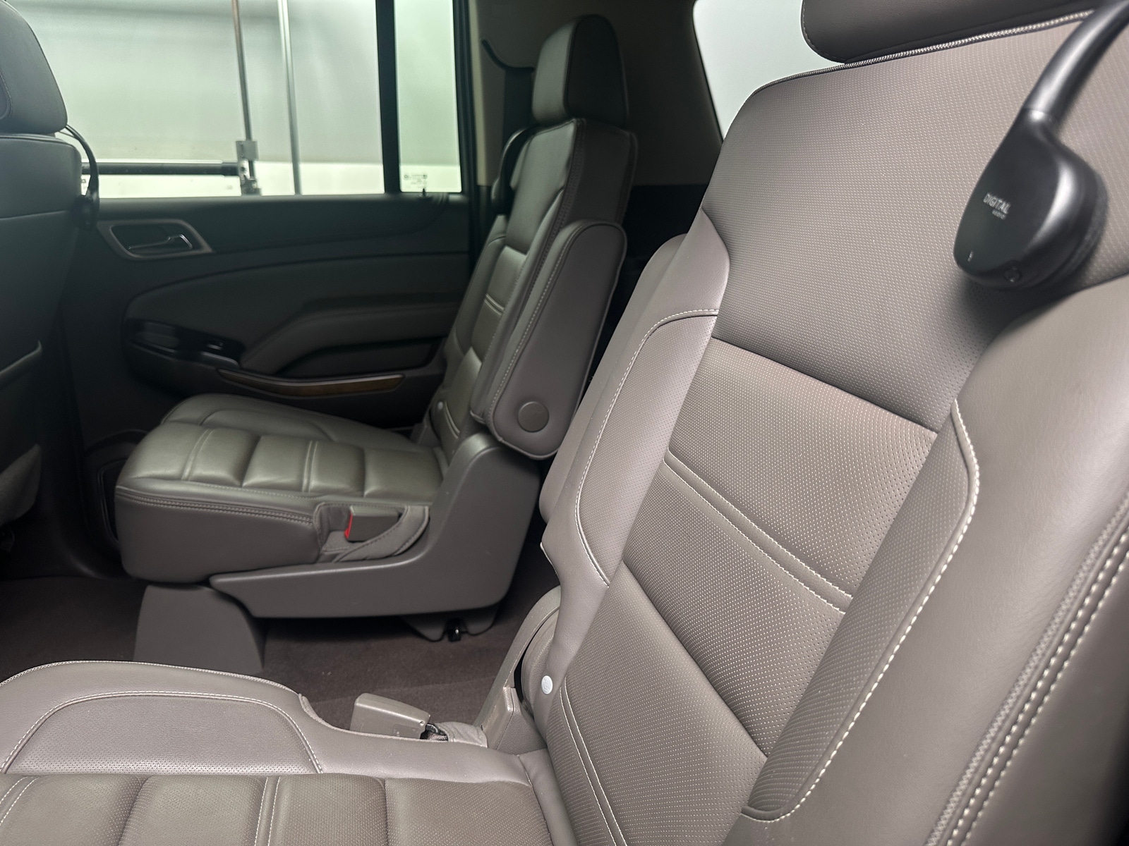 Thumbnail: 2019 GMC Yukon XL - 5