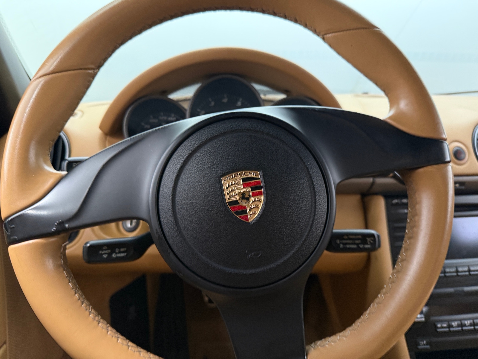 Thumbnail: 2011 Porsche Boxster - 4
