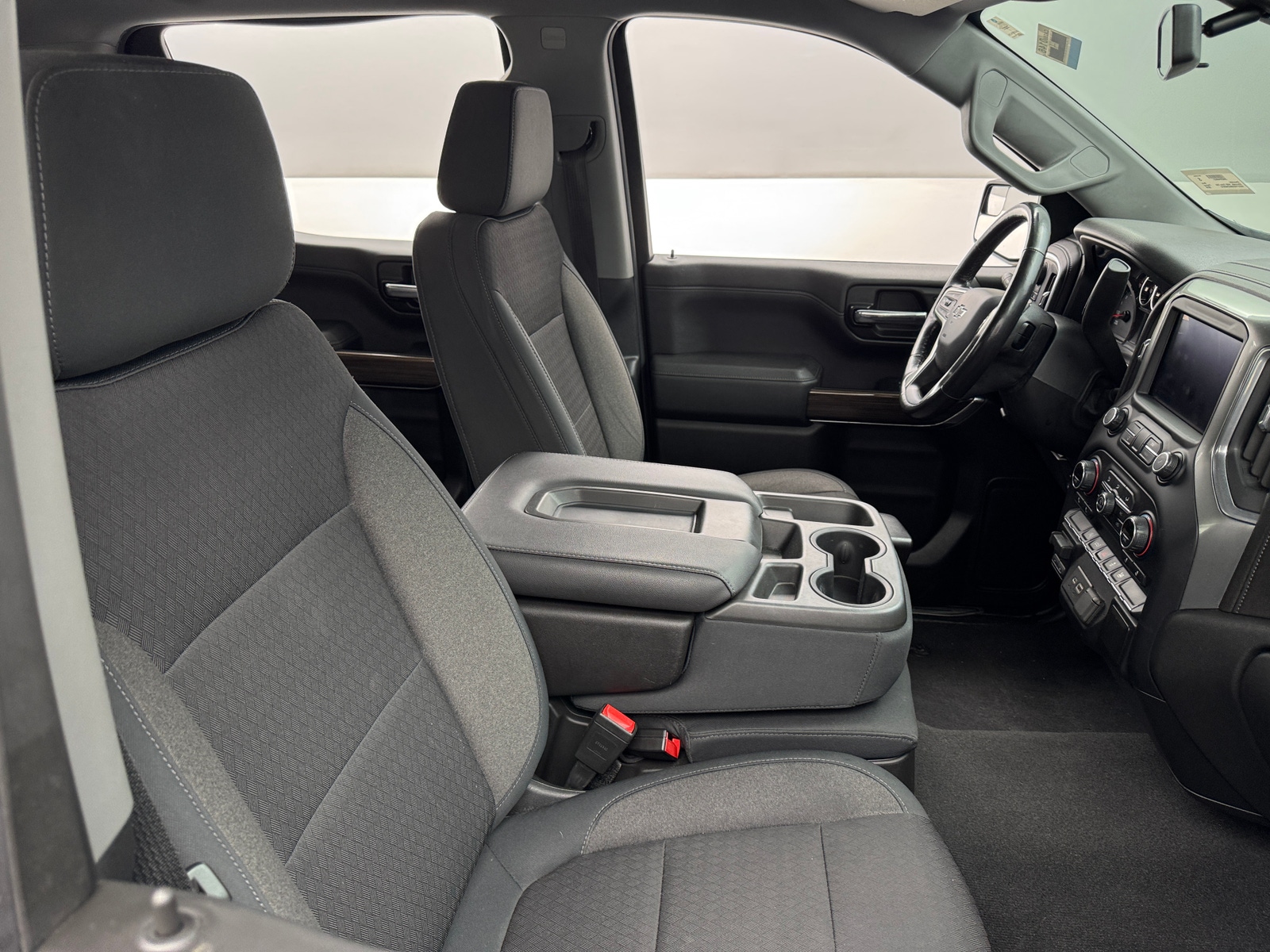 Thumbnail: 2019 Chevrolet Silverado 1500 - 2