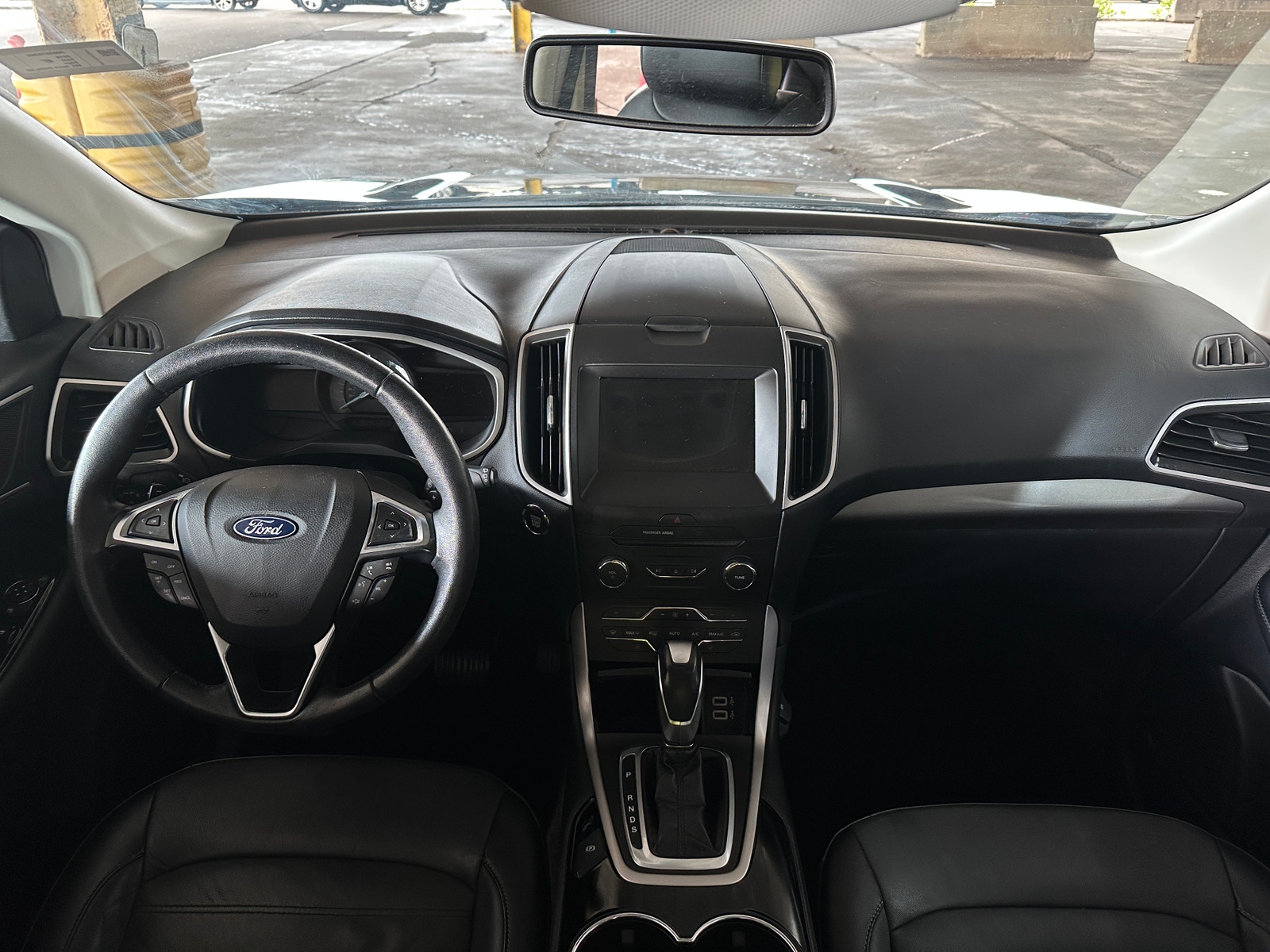 Thumbnail: 2018 Ford Edge - 3