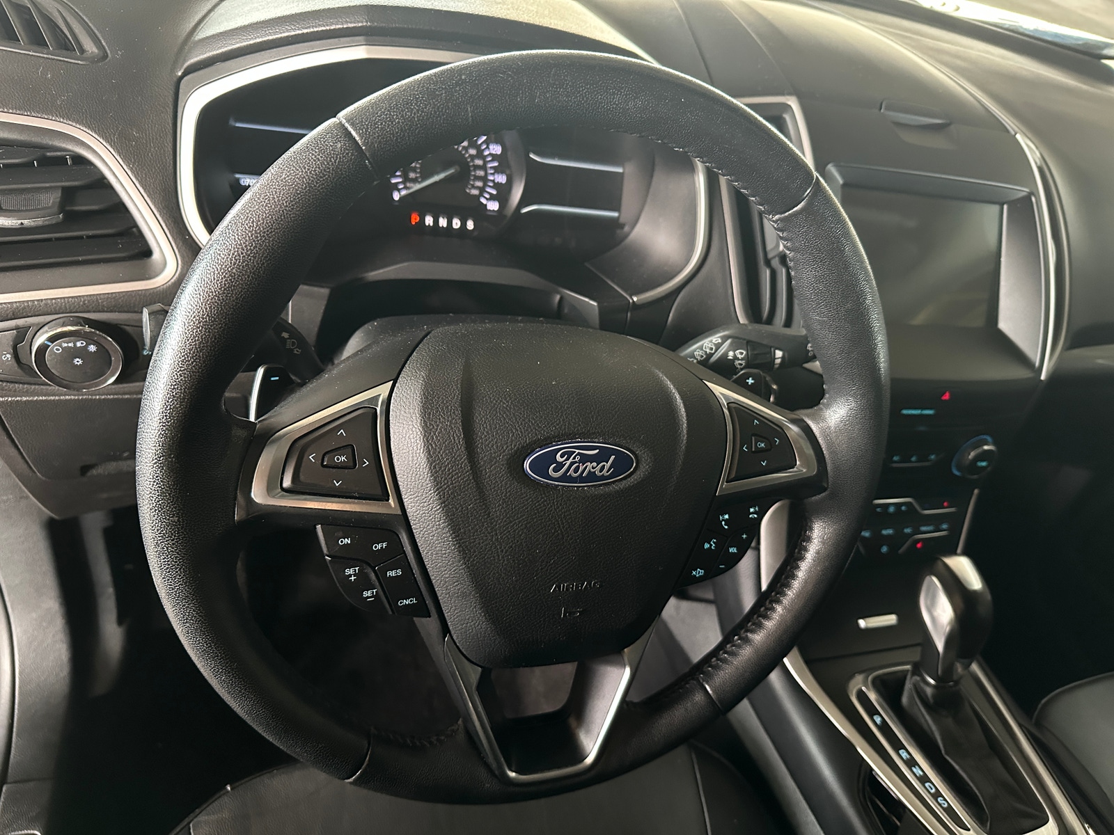 Thumbnail: 2018 Ford Edge - 5