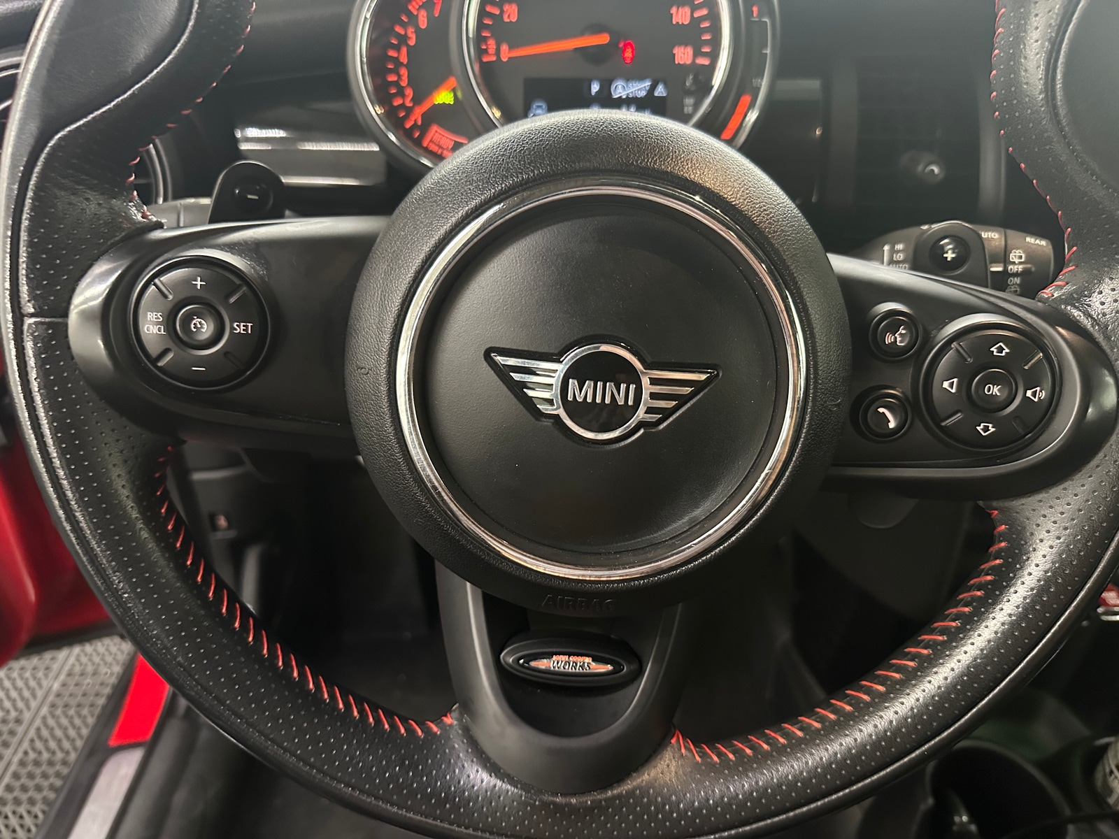 Thumbnail: 2020 MINI Cooper Hardtop - 4