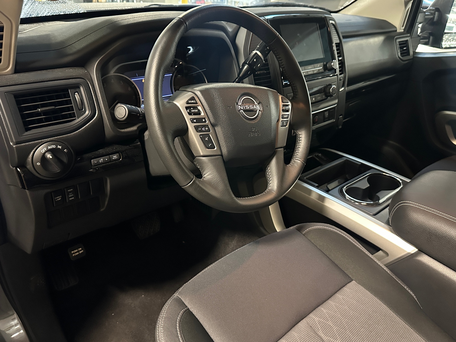 Thumbnail: 2024 Nissan Titan - 3