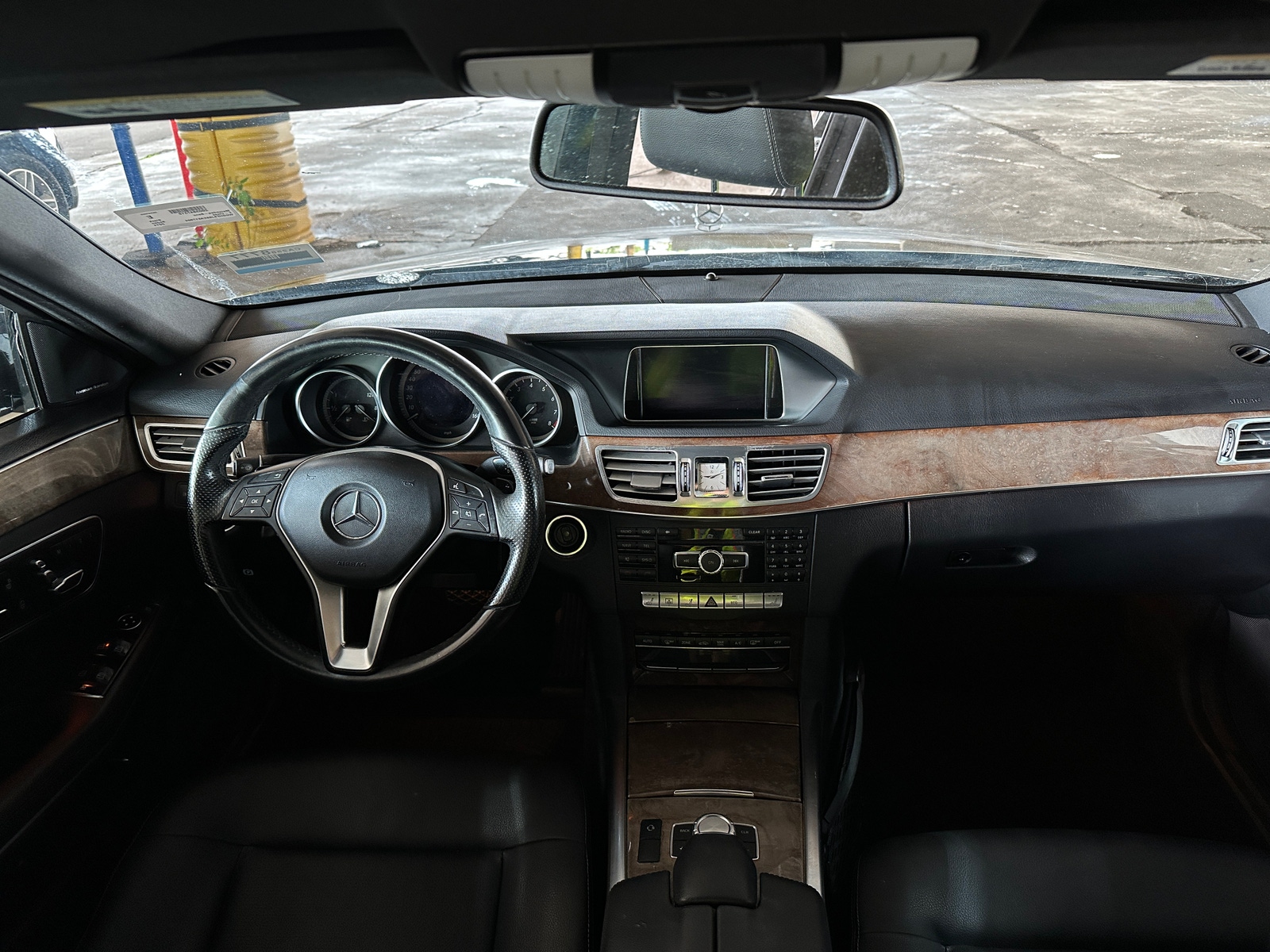 Thumbnail: 2014 Mercedes-Benz E-Class - 2