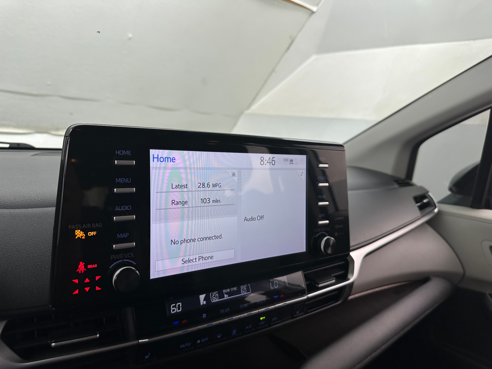 Thumbnail: 2021 Toyota Sienna - 3