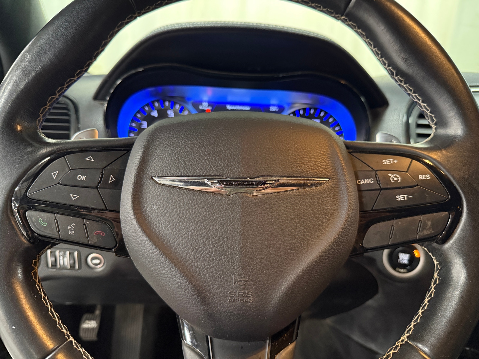 Thumbnail: 2016 Chrysler 300 - 4