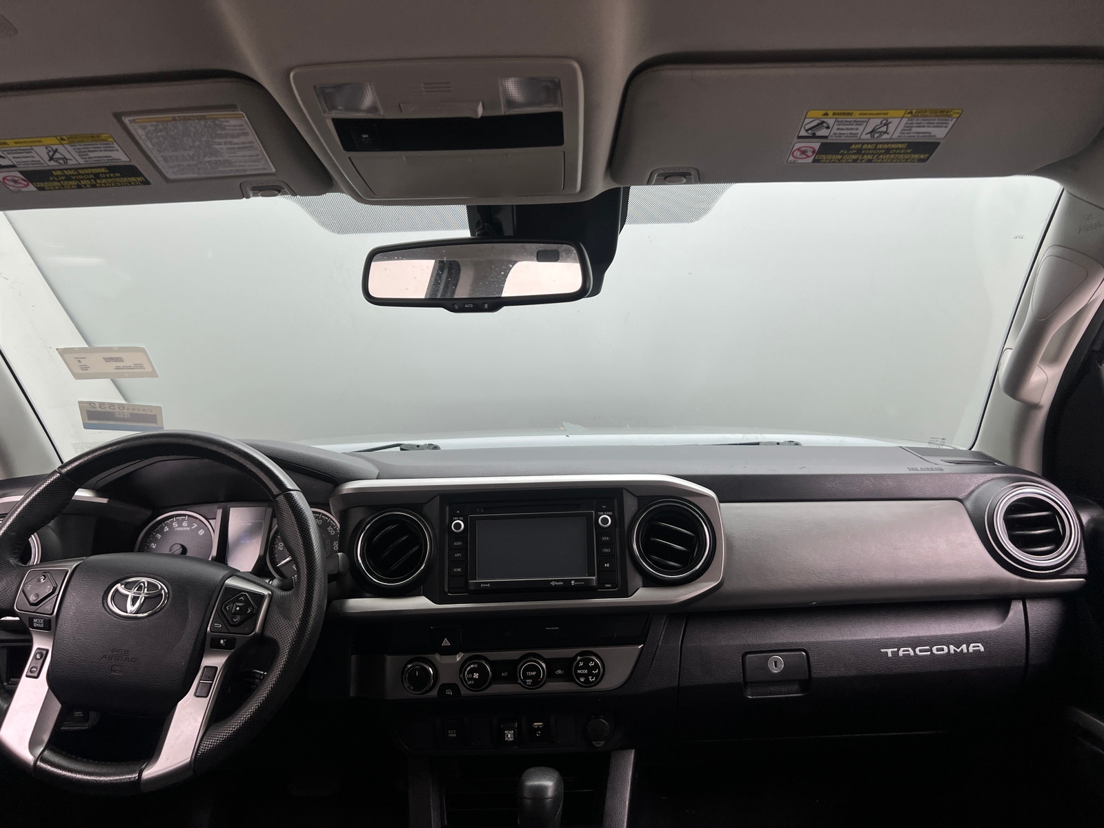 Thumbnail: 2019 Toyota Tacoma - 3
