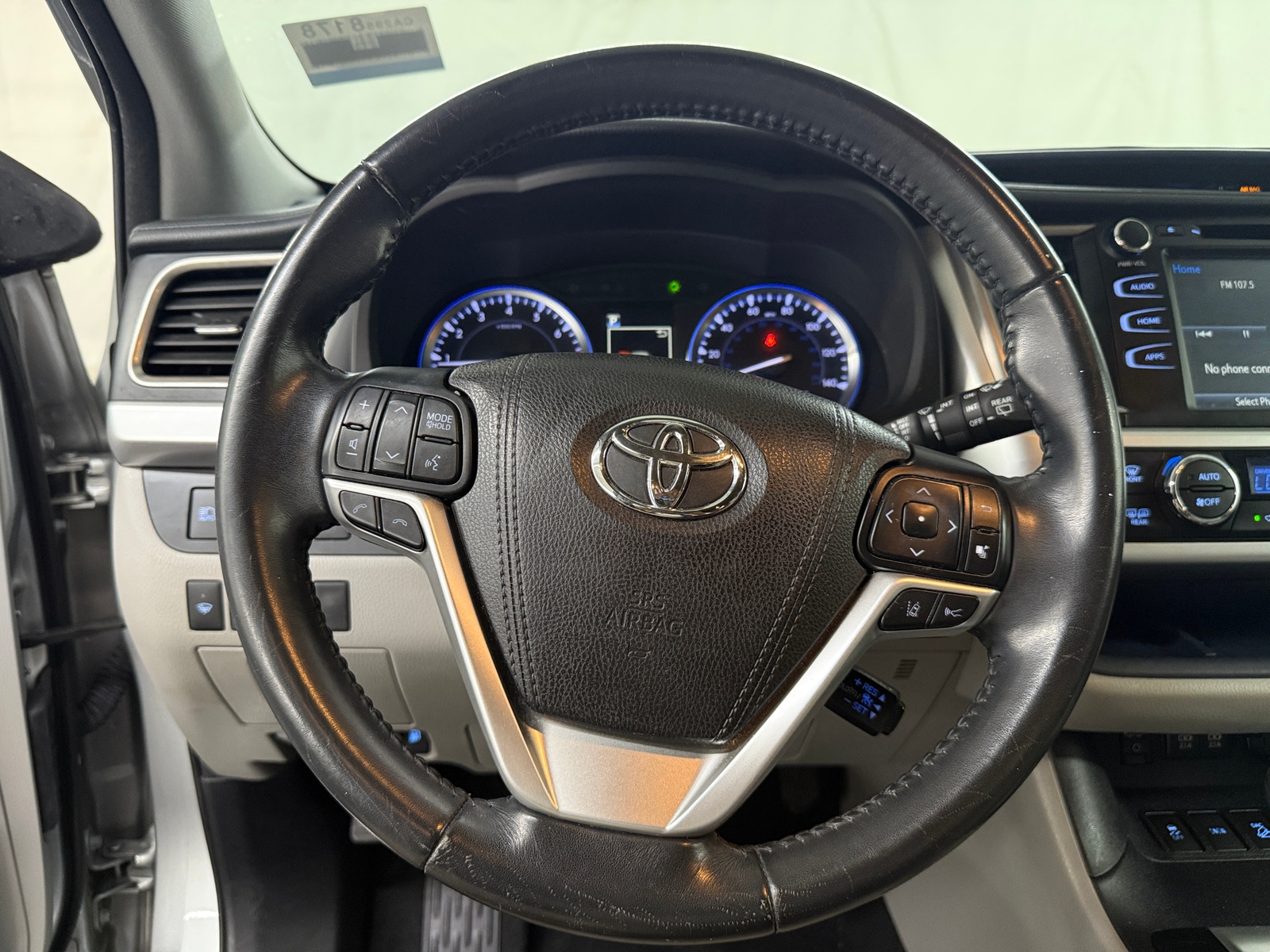 Thumbnail: 2018 Toyota Highlander - 4