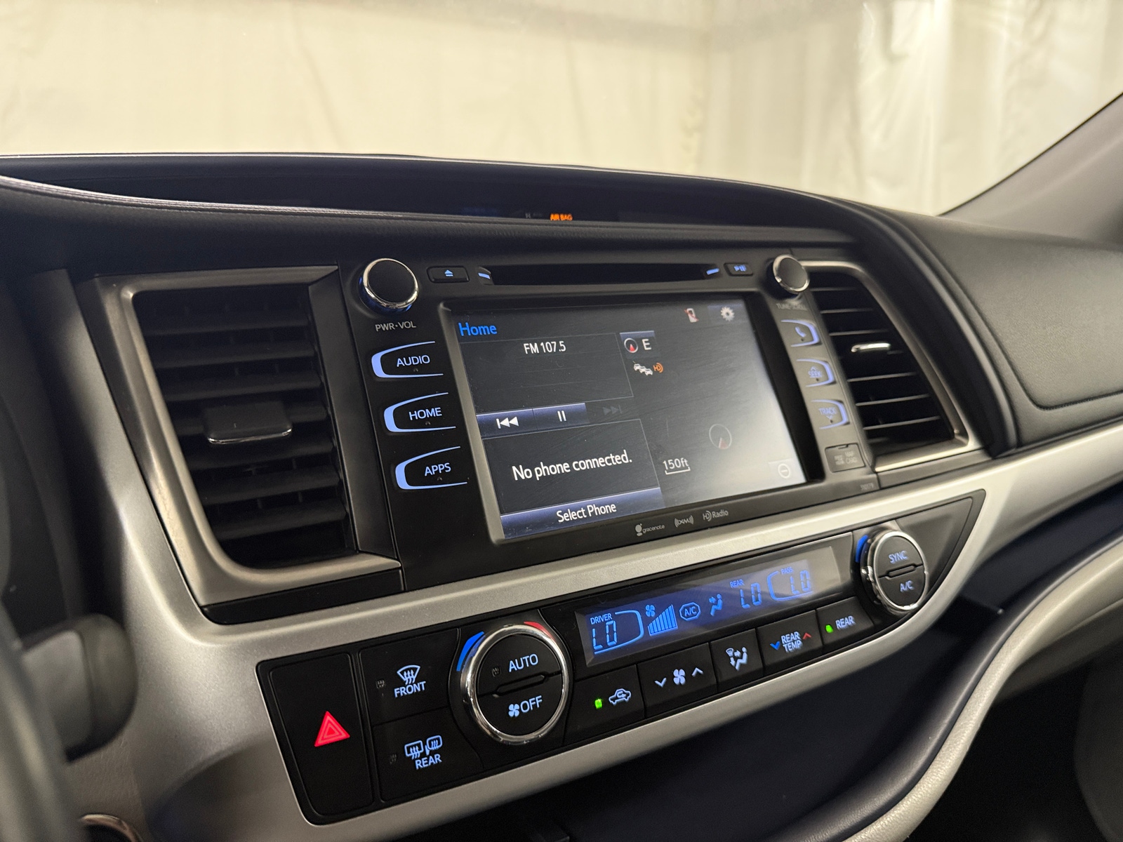 Thumbnail: 2018 Toyota Highlander - 3