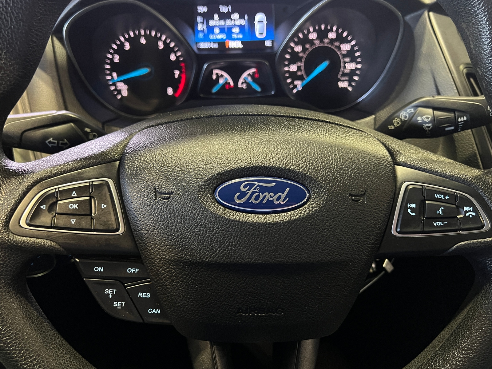 Thumbnail: 2015 Ford Focus - 5