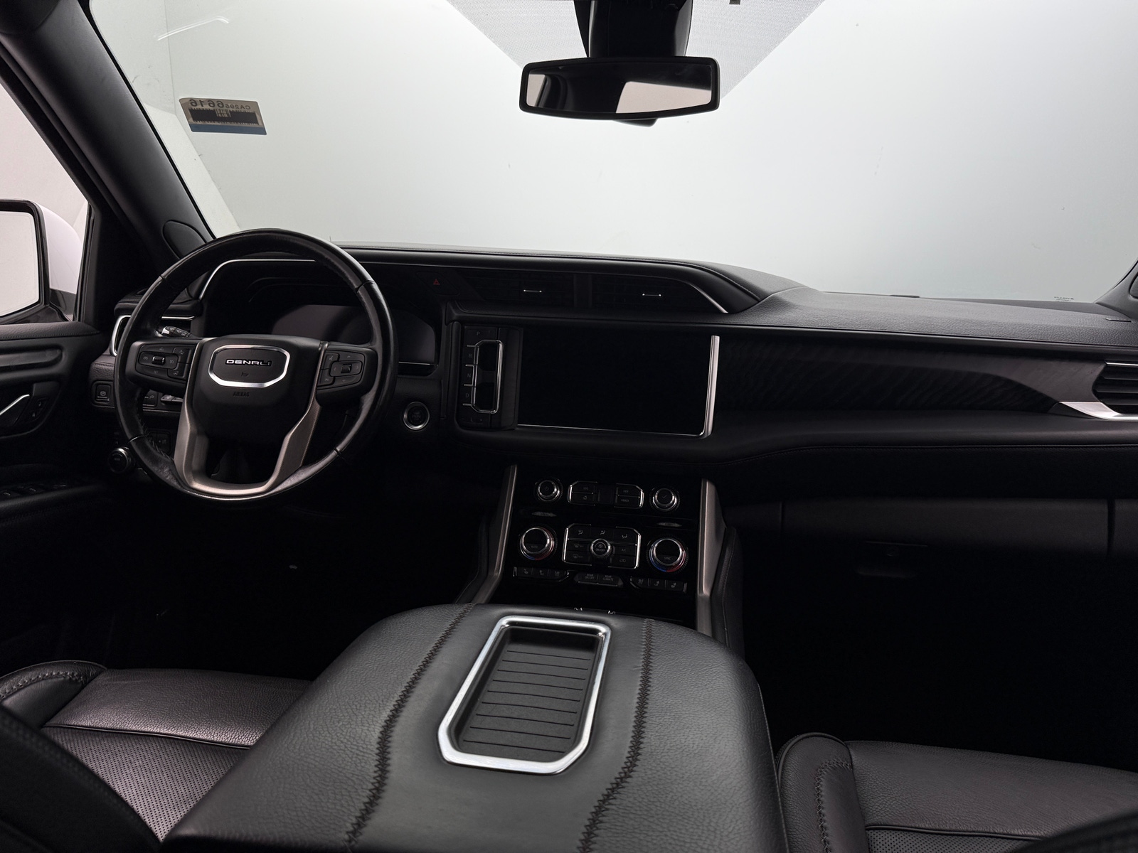 Thumbnail: 2022 GMC Yukon XL - 2